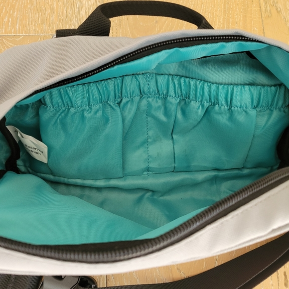 Po Campo Kent Sling Handlebar Bag Gray 3.6L Fanny Pack Vegan Fabric Adjustable - Picture 5 of 6